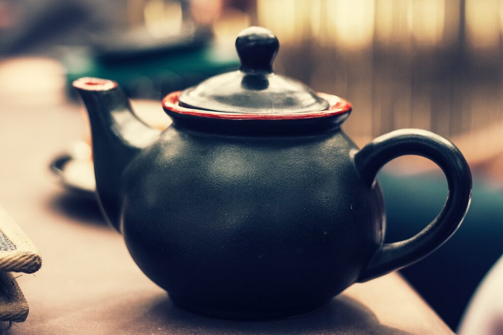 use a teapot to save money